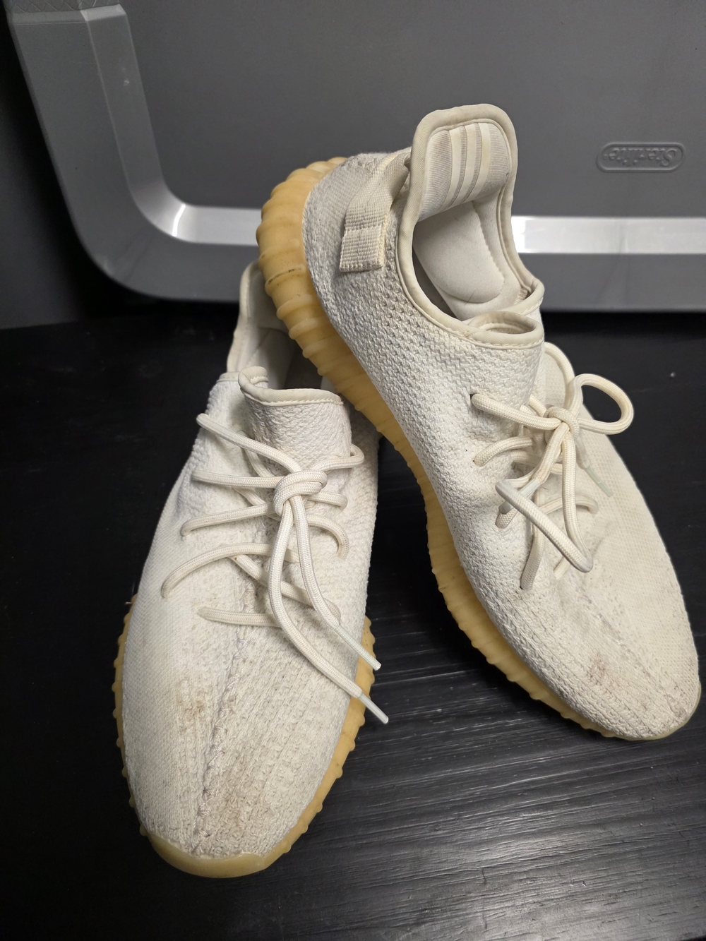 adidas Yeezy Boost 350 V2 Men's Low Top Lace Up Sneakers Cream White SIZE 13
